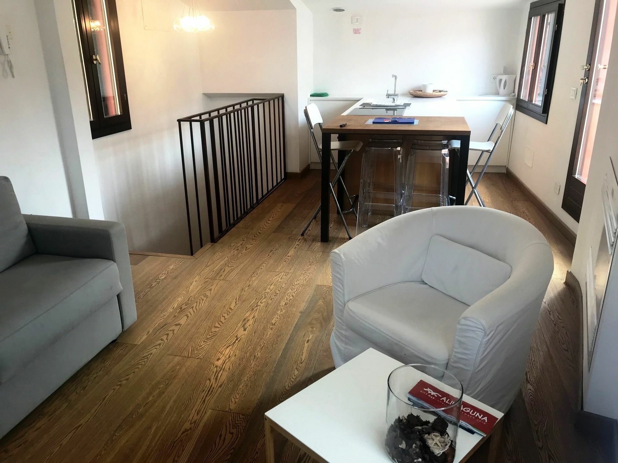 Modern Apartment Venice With Terrace Екстериор снимка