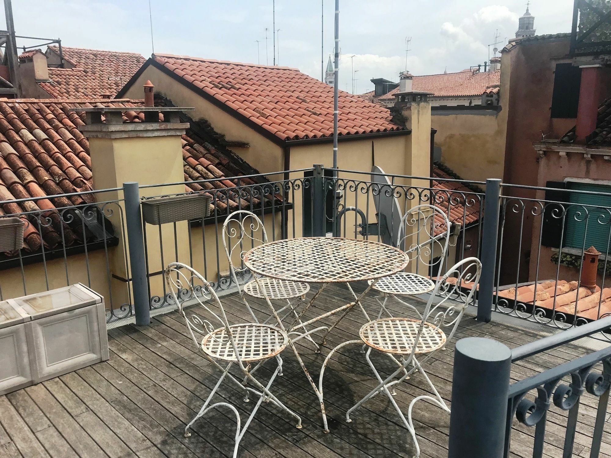 Modern Apartment Venice With Terrace Екстериор снимка
