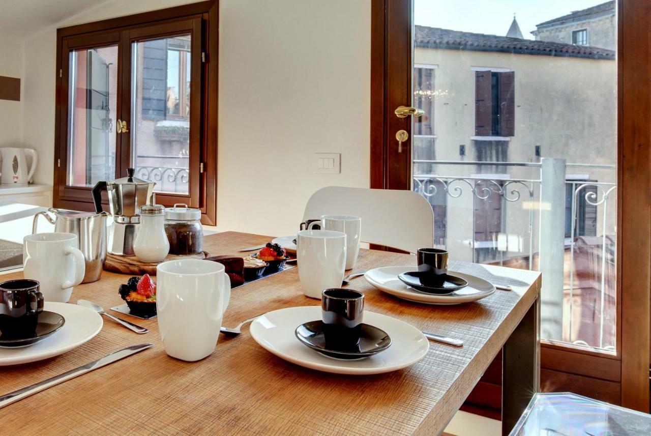 Modern Apartment Venice With Terrace Екстериор снимка