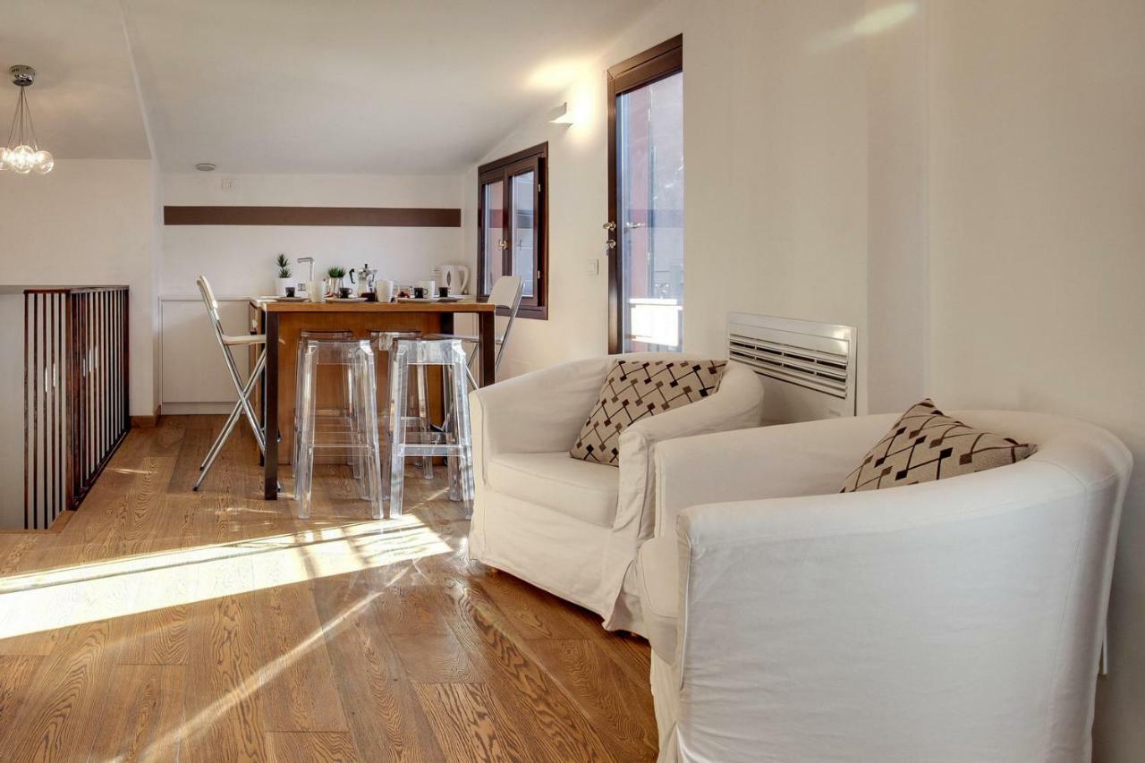 Modern Apartment Venice With Terrace Екстериор снимка