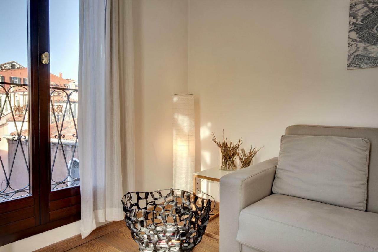 Modern Apartment Venice With Terrace Екстериор снимка