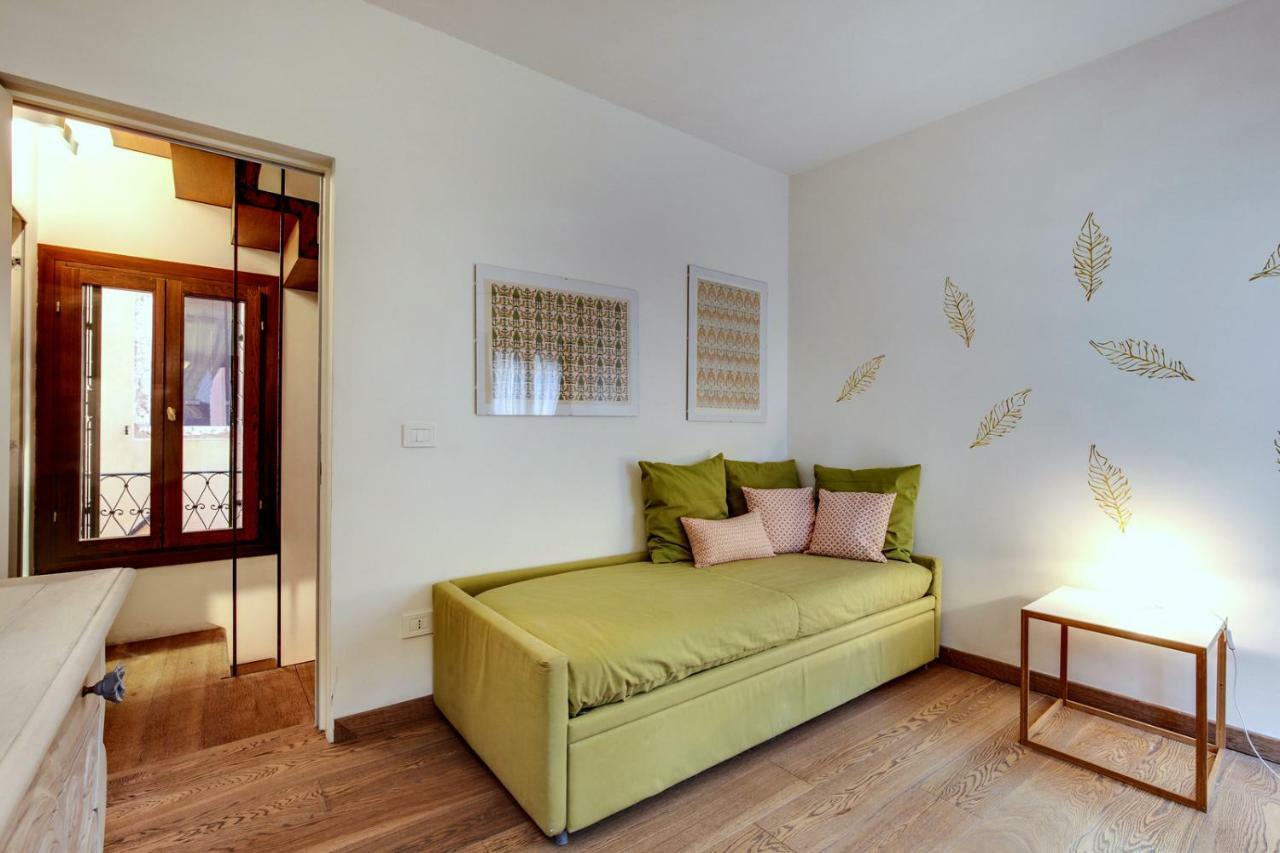 Modern Apartment Venice With Terrace Екстериор снимка