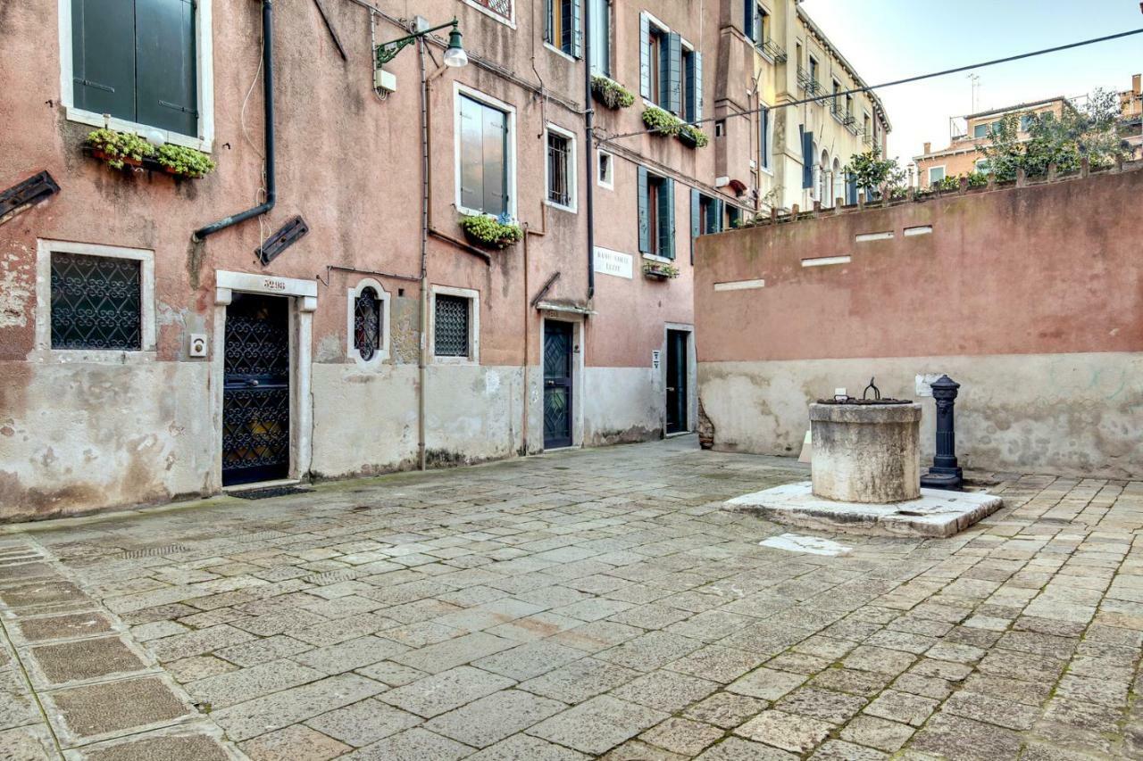 Modern Apartment Venice With Terrace Екстериор снимка